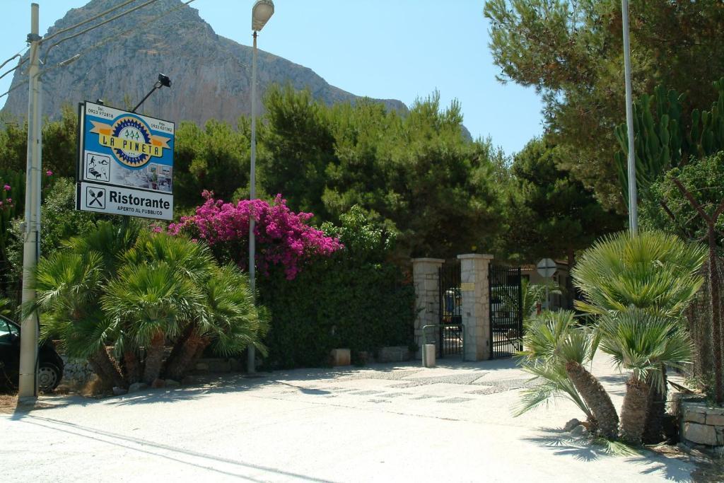 Camping Village La Pineta سان فيتو لو كابو المظهر الخارجي الصورة